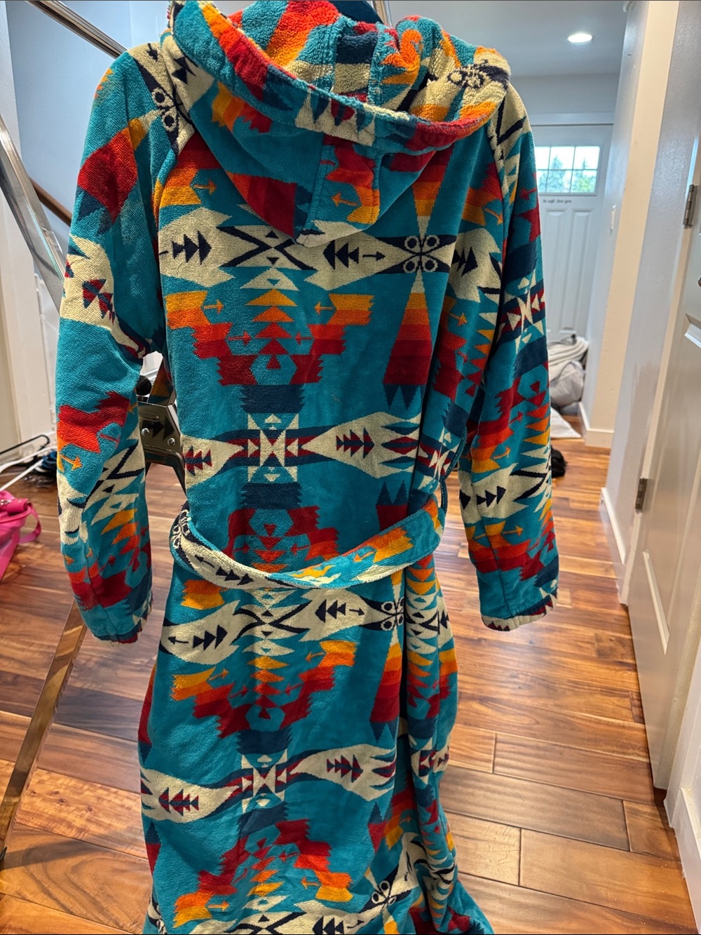 Pendleton Turquoise Red Orange Patterned Hooded Robe - Picture 3 of 3